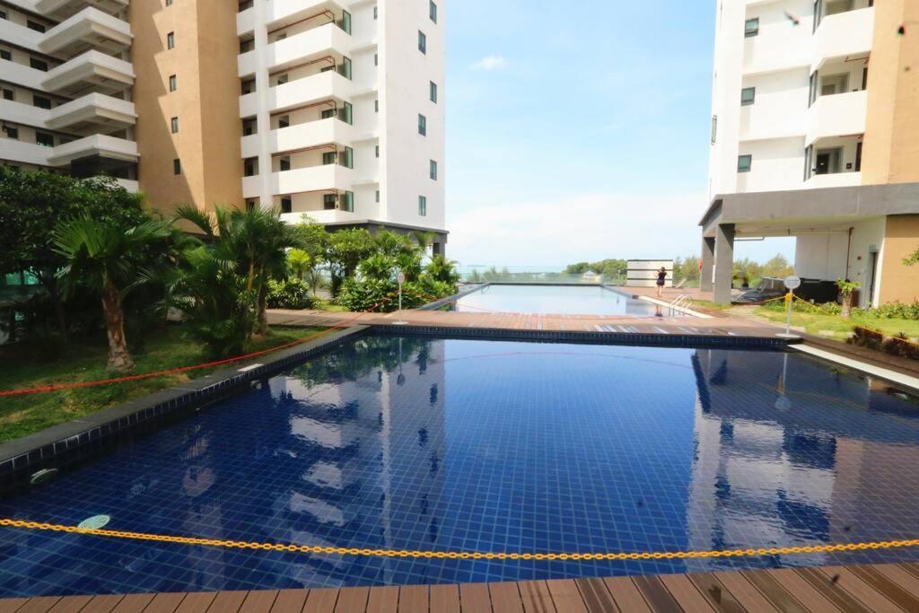 Pd D'Wharf Amazing Seaview Suite 9 Port Dickson Bagian luar foto