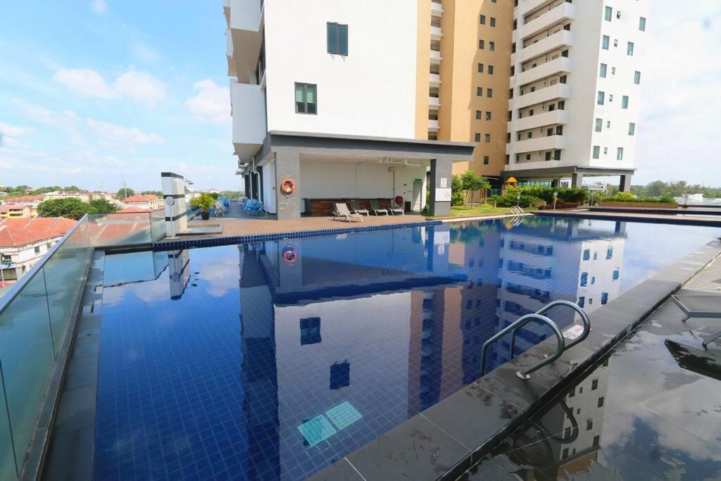 Pd D'Wharf Amazing Seaview Suite 9 Port Dickson Bagian luar foto